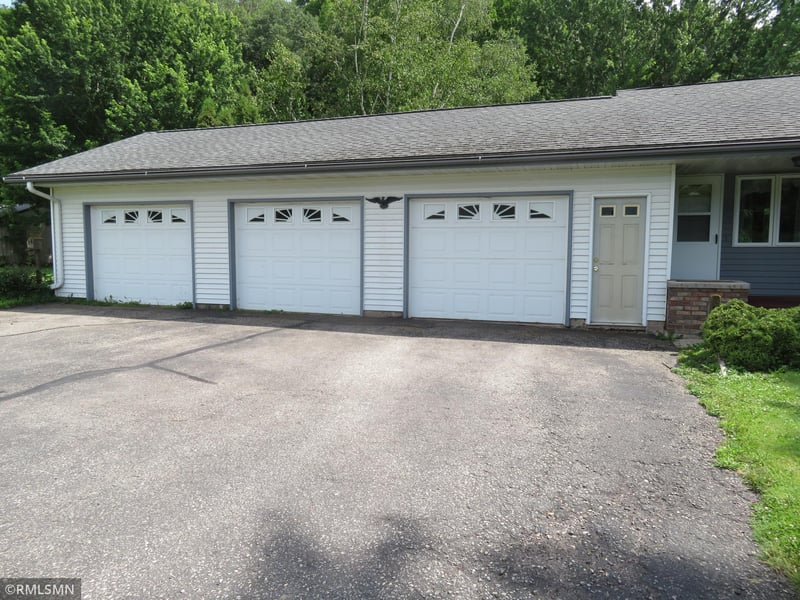 W7515 Us Highway 10, Ellsworth, WI 54011