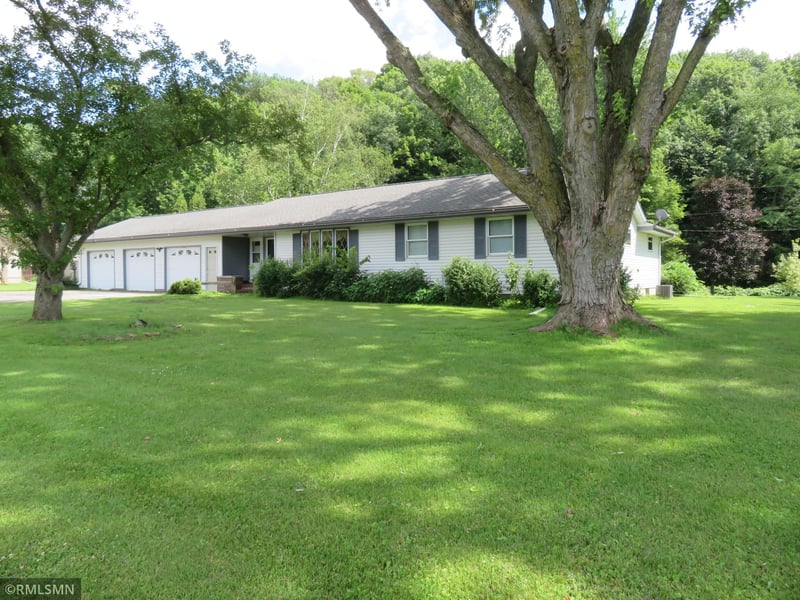 W7515 Us Highway 10, Ellsworth, WI 54011