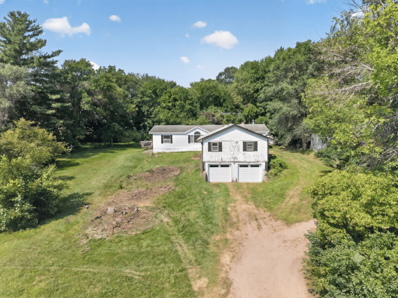 8834 Hamilton Ave NE, Monticello, MN 55362