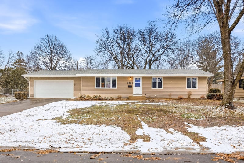 8309 Harrison Rd, Bloomington, MN 55437
