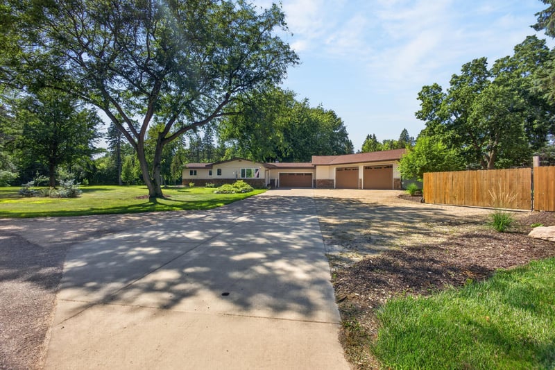 12916 3rd St S, Afton, MN 55001