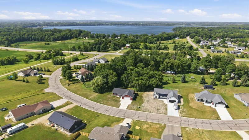 226 Greenview Ln, Miltona, MN 56354