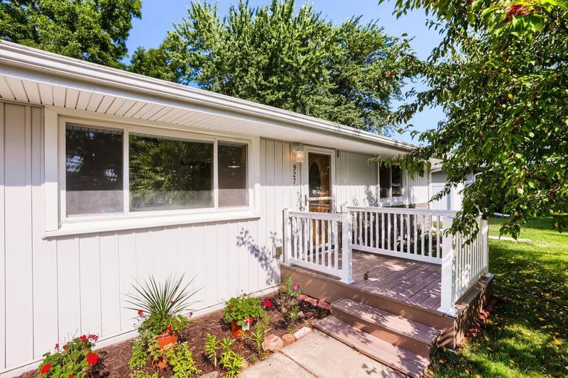 927 Birch St S, Cambridge, MN 55008