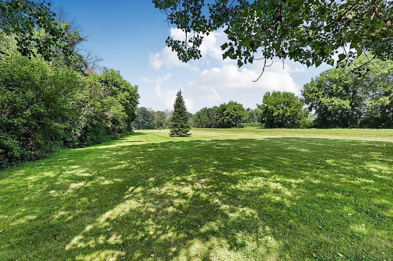 9205 220th St, Saint Cloud, MN 56301