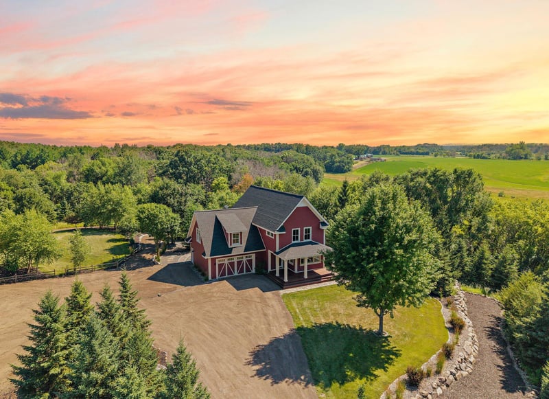 2786 44th St W, Webster, MN 55088
