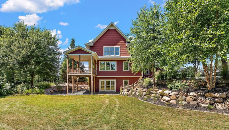 2786 44th St W, Webster, MN 55088