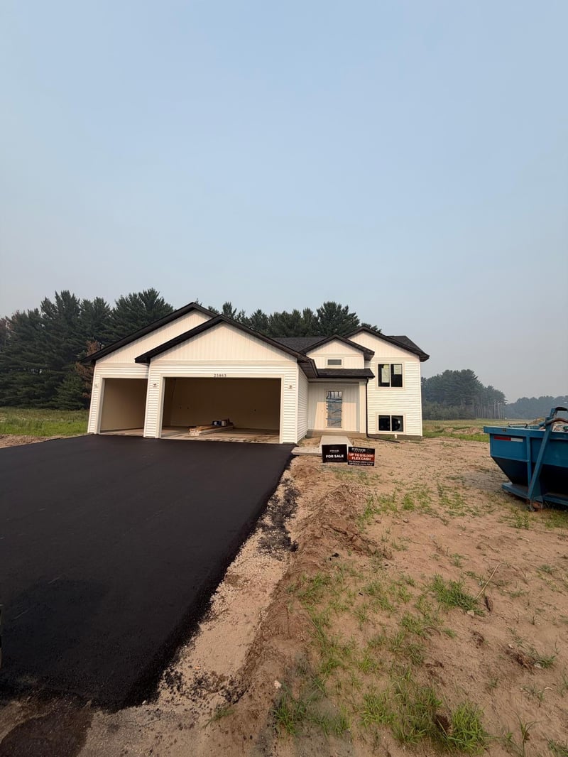 25863 24th St W, Zimmerman, MN 55398