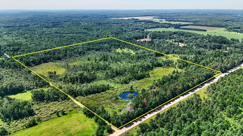 42774 Sand River Rd, Hinckley, MN 55037