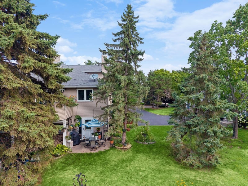 7887 72nd St S, Cottage Grove, MN 55016