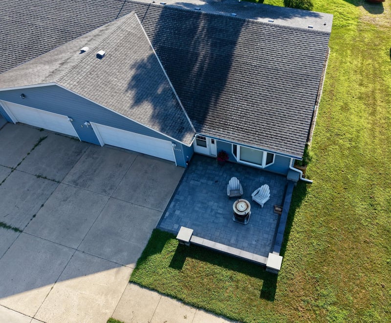 1153 5th Ave, Windom, MN 56101