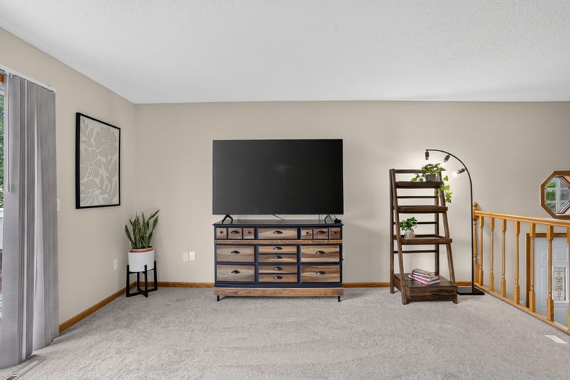 15785 Hannover Pa, Apple Valley, MN 55124