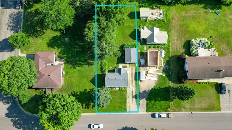 620 E Adolphus Ave, Fergus Falls, MN 56537