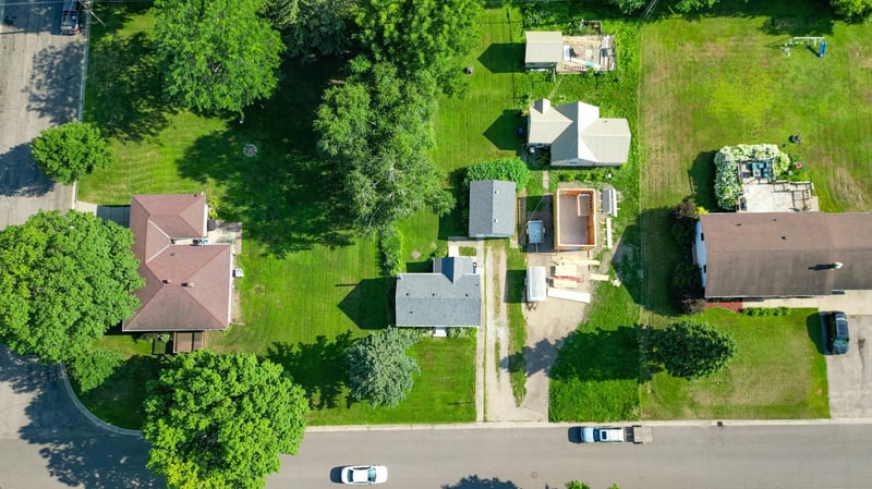 620 E Adolphus Ave, Fergus Falls, MN 56537