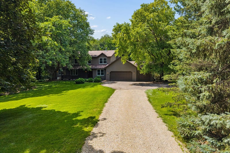 6306 Crackleberry Trl, Woodbury, MN 55129
