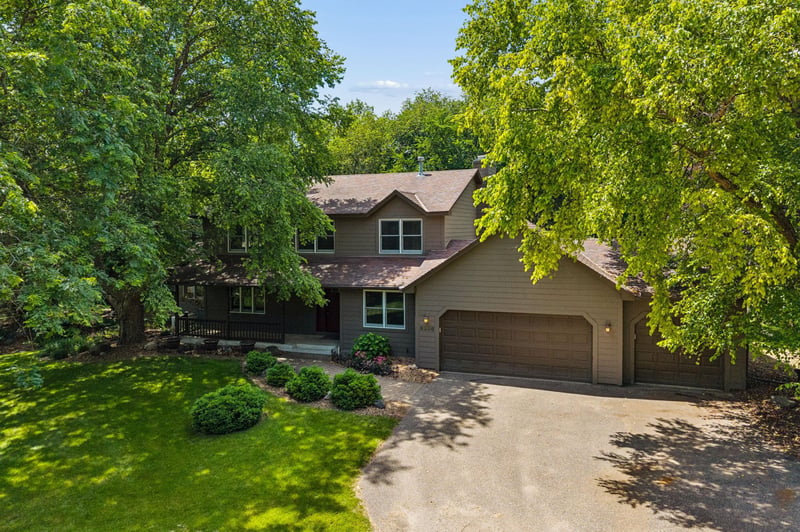 6306 Crackleberry Trl, Woodbury, MN 55129