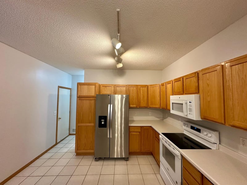 8944 Olive Ln N, Maple Grove, MN 55311