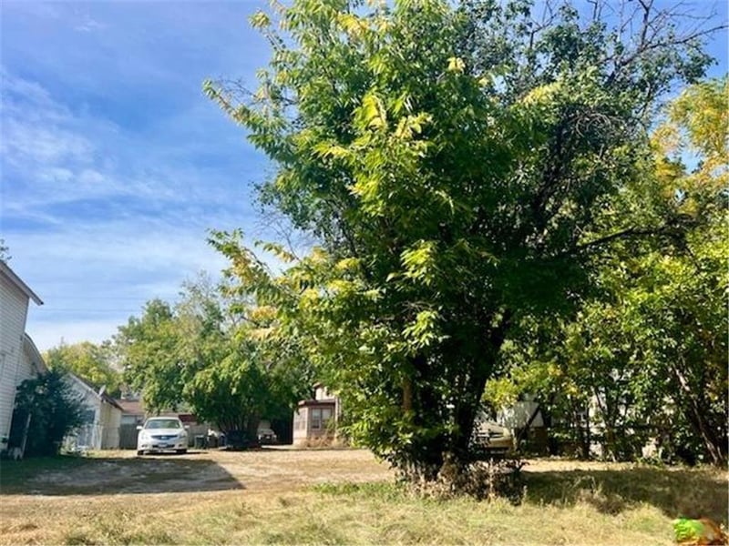 2804 Cedar Ave S, Minneapolis, MN 55407