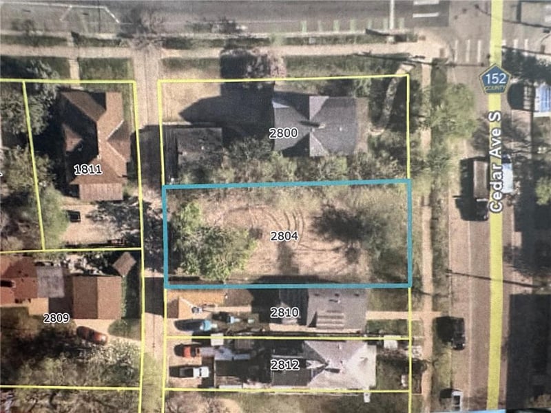 2804 Cedar Ave S, Minneapolis, MN 55407