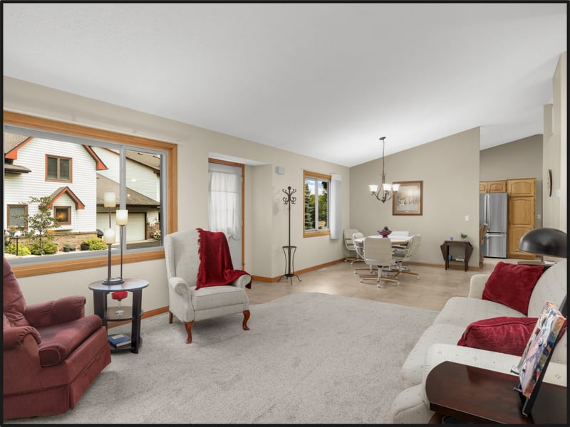 8709 Forestview Ln N, Maple Grove, MN 55369