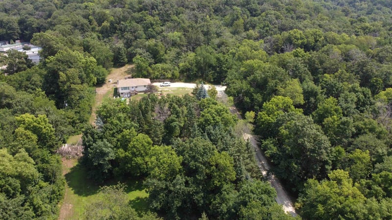 30410 Oak Ln, Cannon Falls, MN 55009