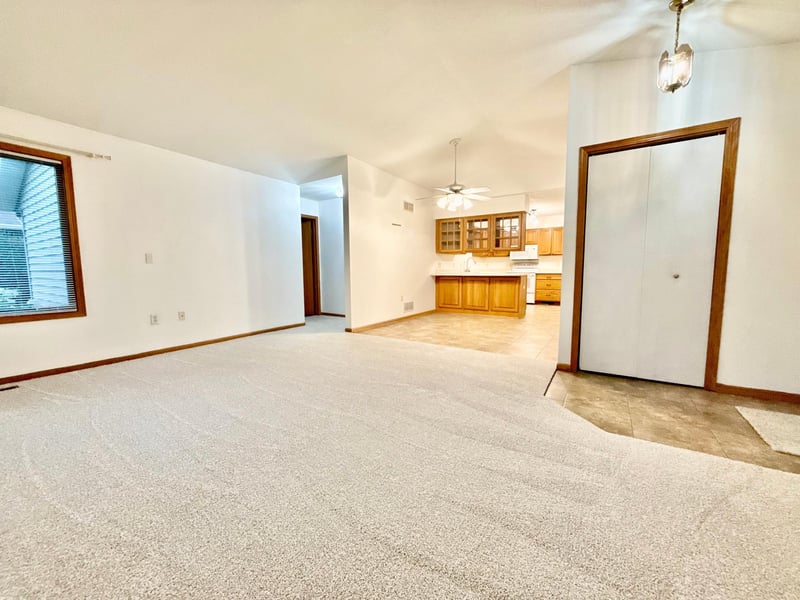 939 Mayvis Blvd, Mankato, MN 56001