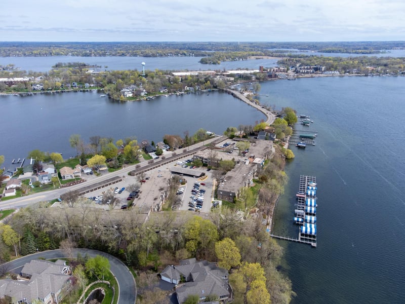 4407 Wilshire Blvd #309, Mound, MN 55364