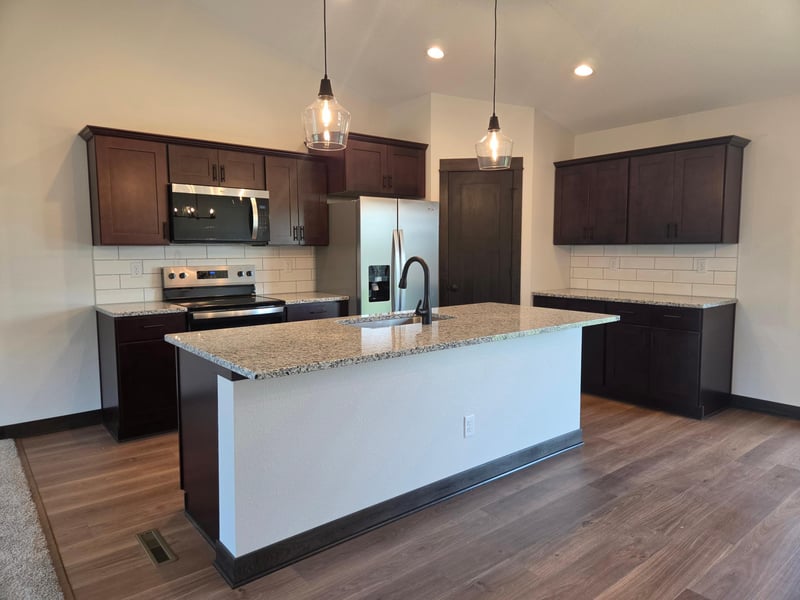 305 N Lane, Green Isle, MN 55338