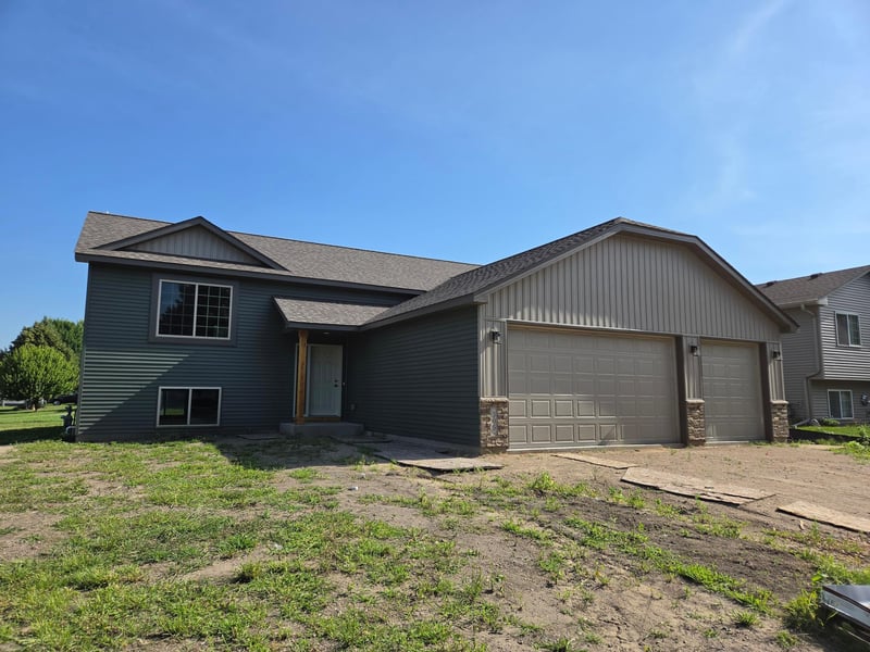 305 N Lane, Green Isle, MN 55338