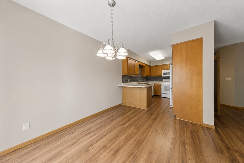 45 Restless Ct #104, North Mankato, MN 56003