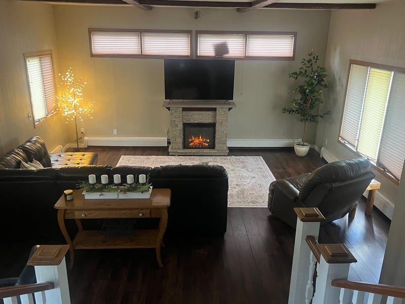 204 2nd St NE, Grand Meadow, MN 55936