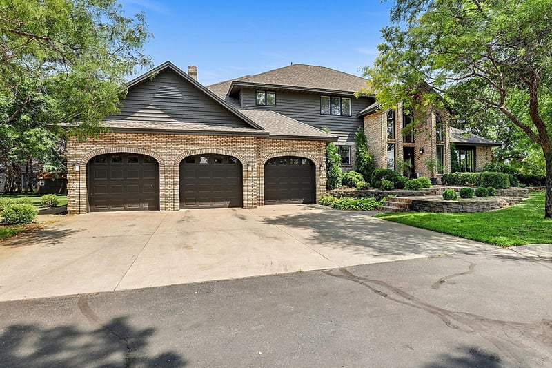 1701 Casselberry Rd, Saint Cloud, MN 56303