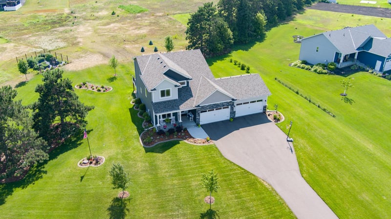 20018 Grouse St NW, Oak Grove, MN 55011