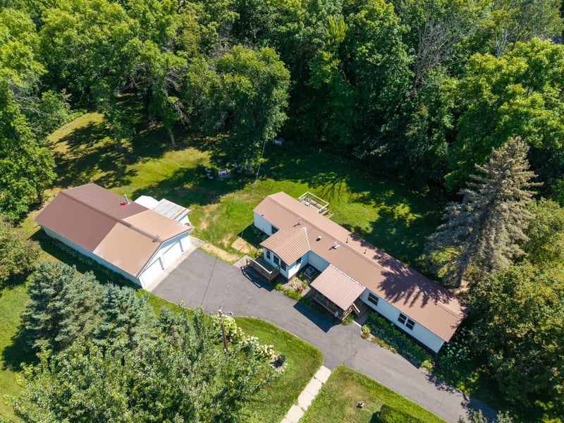 910 Lake Shore Blvd, Wahkon, MN 56386