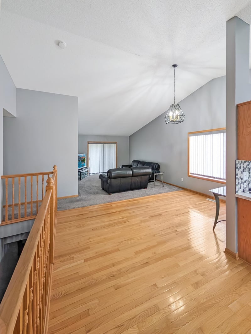 15933 Vale St NW, Andover, MN 55304