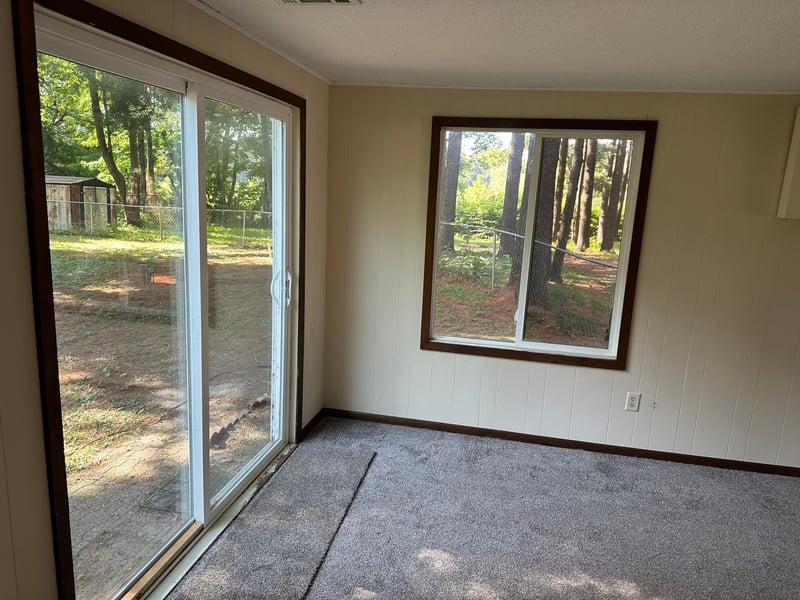 224 Grove Rd, Wyoming, MN 55092