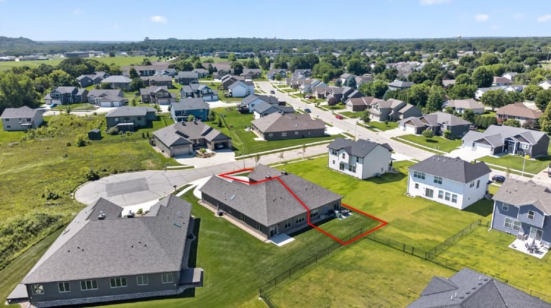 885 Picadilly Ln NW, Rochester, MN 55901