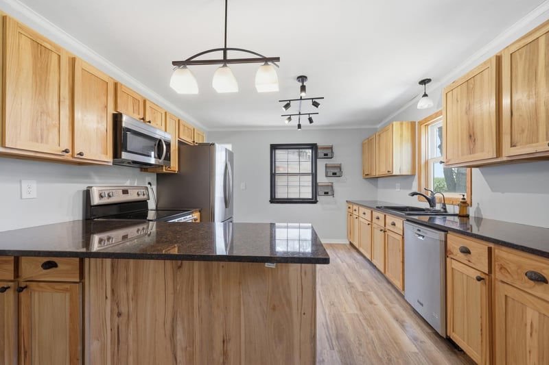 5880 Elder Ave NW, Maple Lake, MN 55358