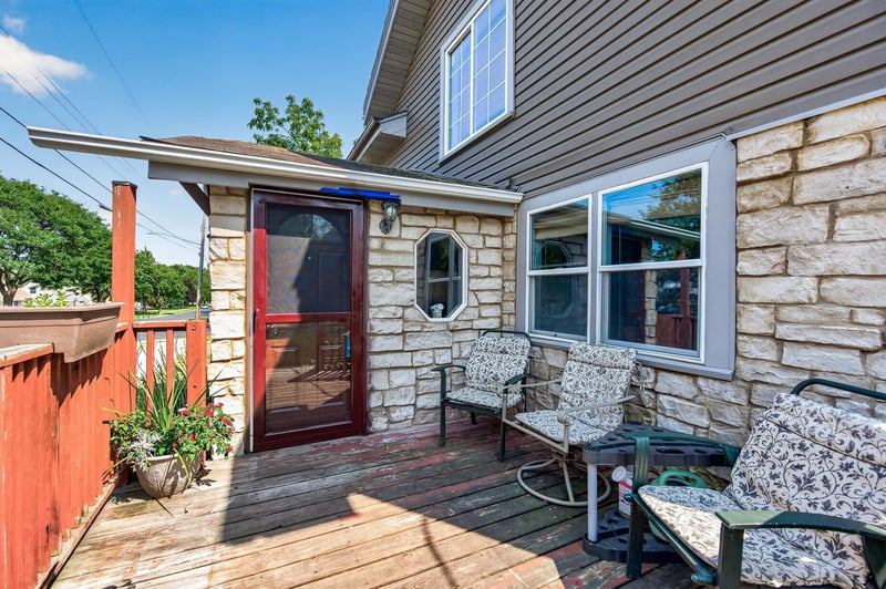 158 Moreland Ave E, West Saint Paul, MN 55118