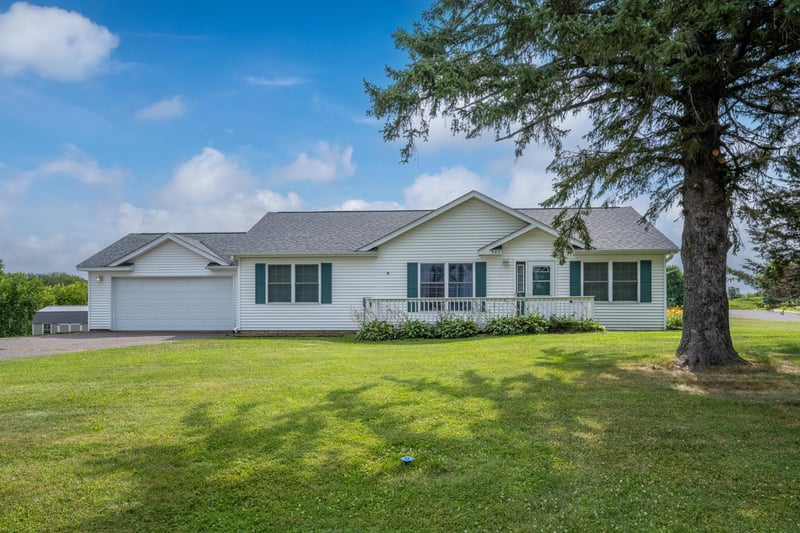 340 Prentice St S, Clayton, WI 54004
