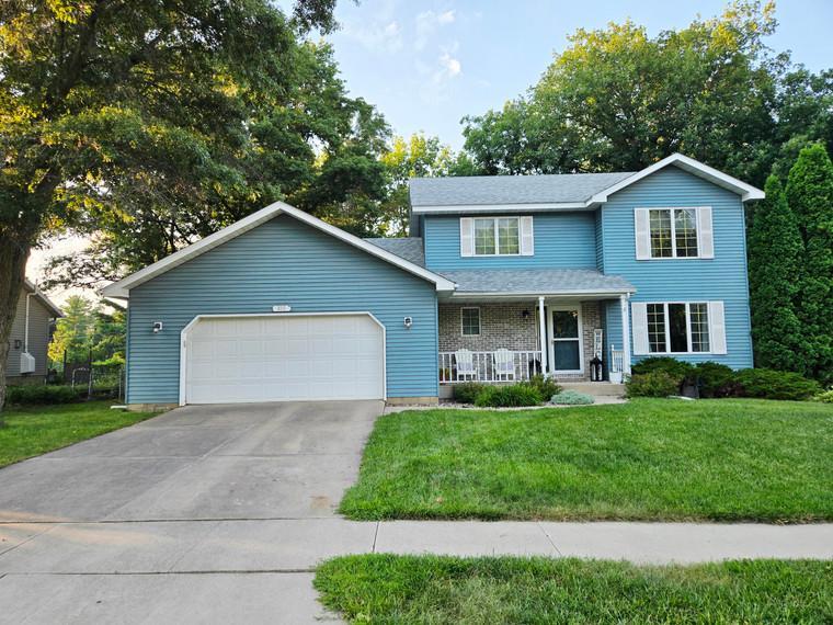 815 23rd St SW, Rochester, MN 55902