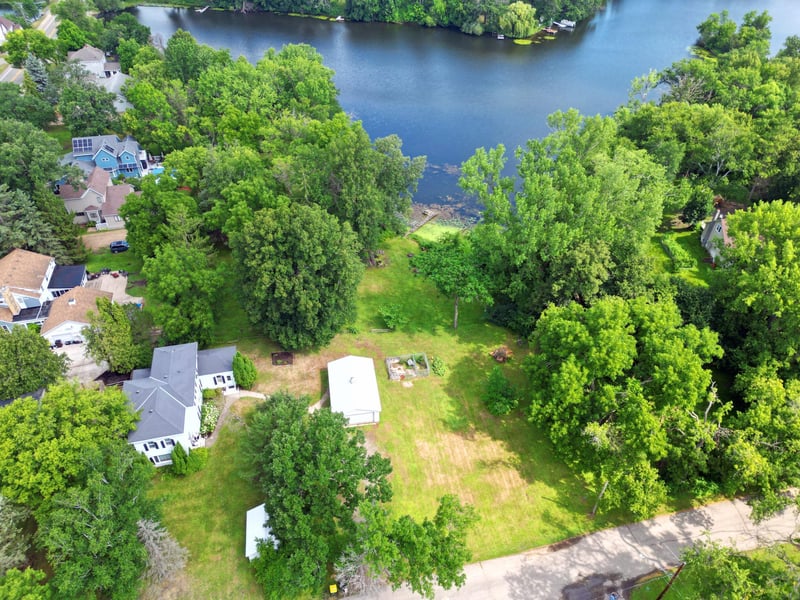 209 2nd Ave SE, New London, MN 56273
