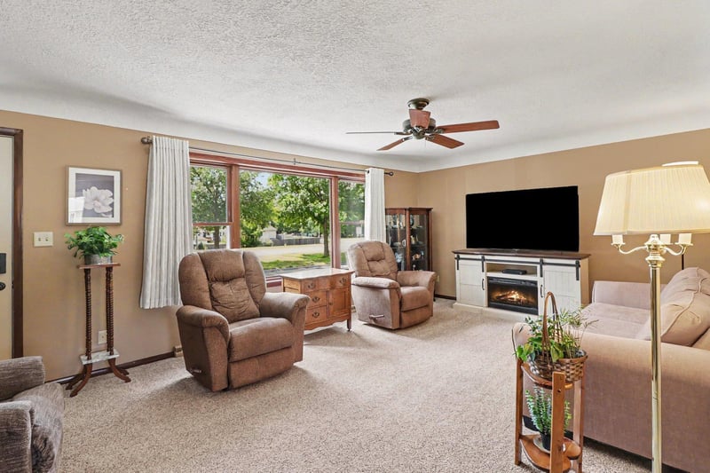 525 21st St, Red Wing, MN 55066