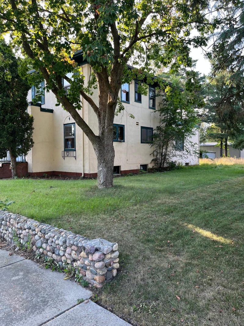 629 2nd St S, Cold Spring, MN 56320