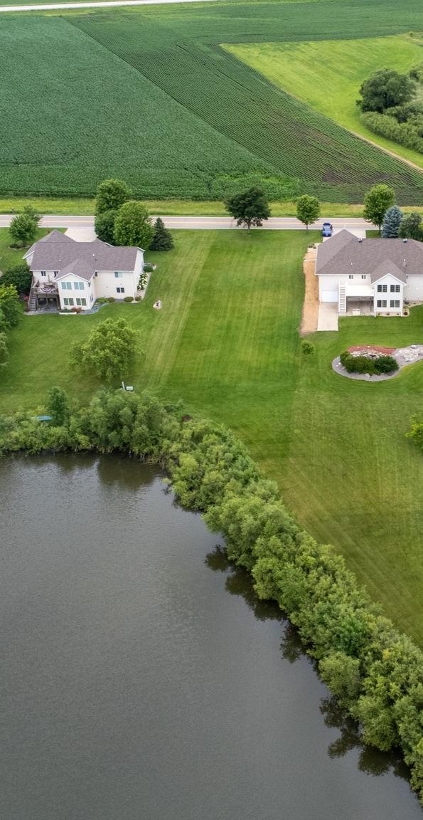 1185 Dale St SW, Hutchinson, MN 55350