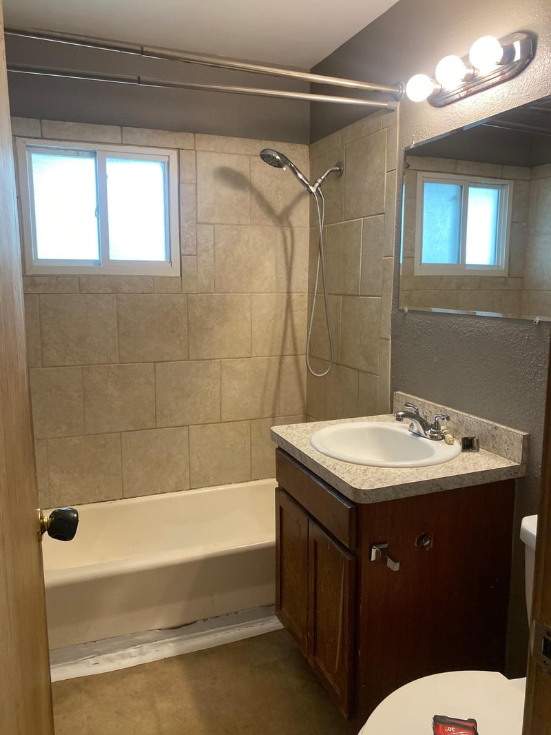 4044 Gisella Blvd, White Bear Lake, MN 55110