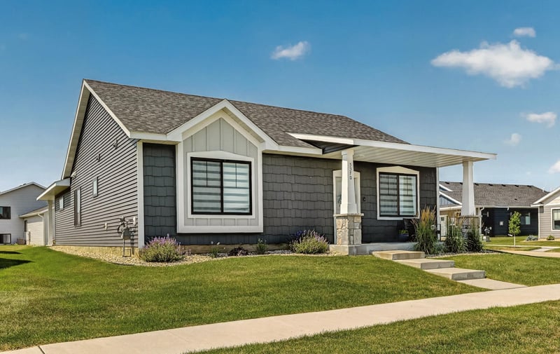 5370 Harvest Lake Dr NW, Rochester, MN 55901