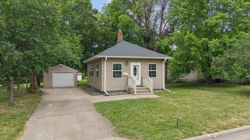 207 2nd Ave NW, Buffalo, MN 55313