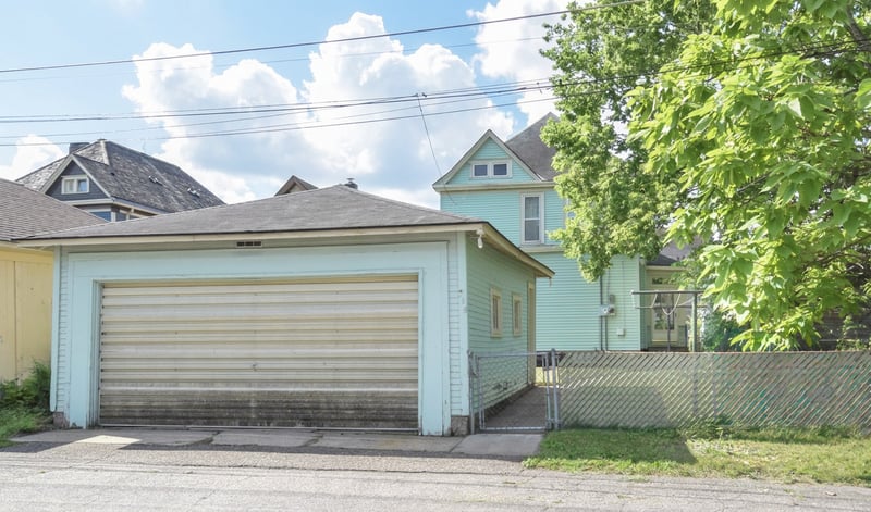 715 Margaret St, Saint Paul, MN 55106