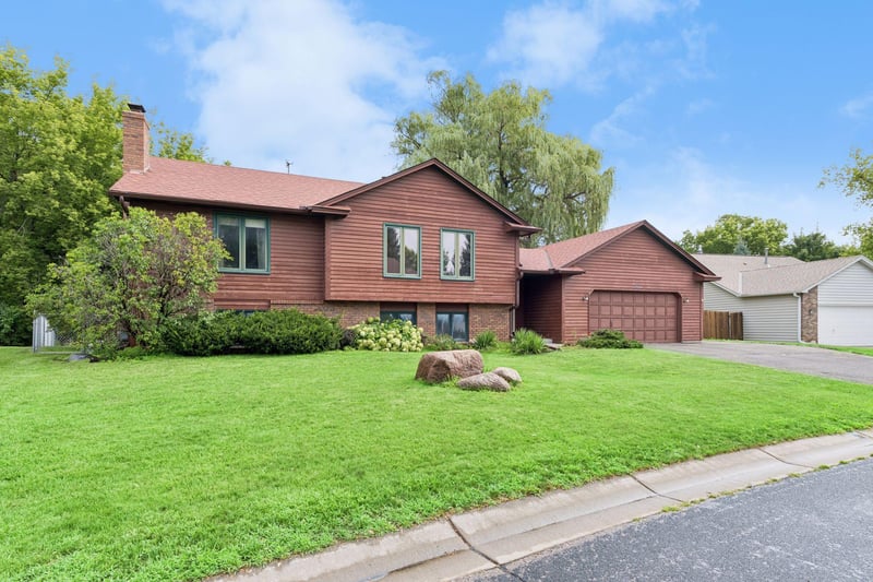 19036 Echo Ln, Farmington, MN 55024
