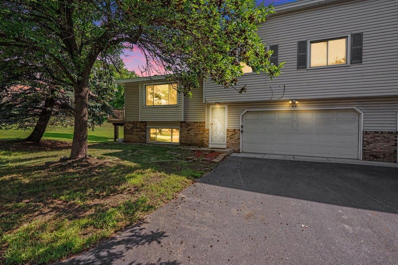 48 Maple Island Rd, Burnsville, MN 55306